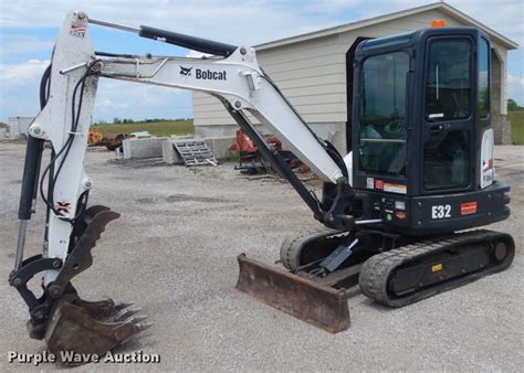 2012 bobcat e32 mini excavator for sale|2015 bobcat e32 mini excavator.